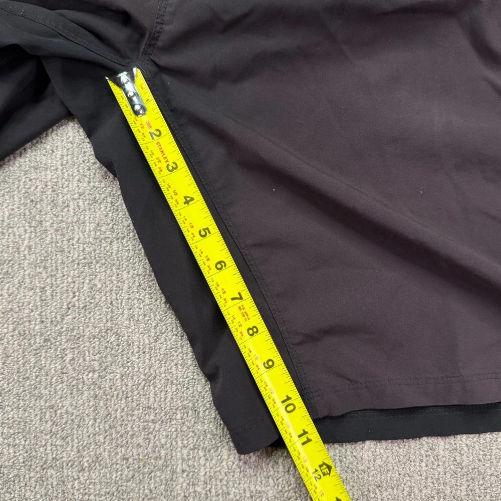 The North Face Mens XL Black Horizon Cargo Hiking Shorts Integrated Belt Outdoor